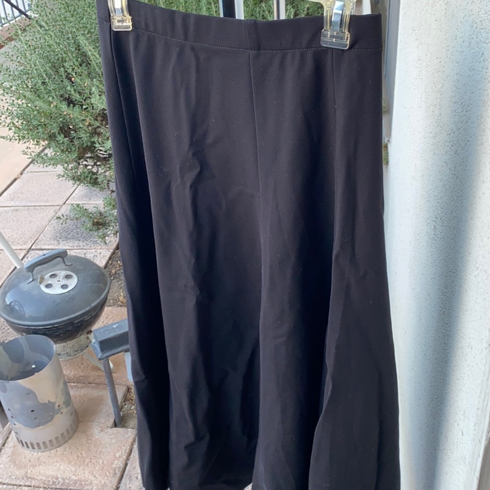 Black skirt